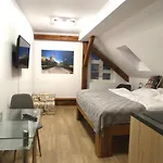 Garni Areka بيت ضيافة 3*