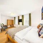 Guest house Garni Areka 3*