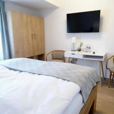 Guest house Garni Areka 3*