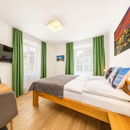 Guest house Garni Areka 3*