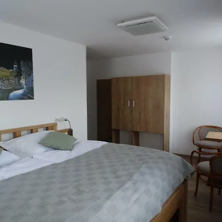 Garni Areka Pensjonat 3*