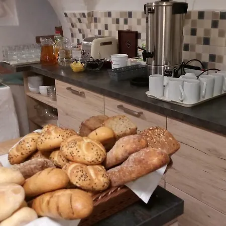 Garni Areka