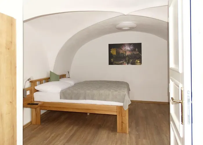 Garni Areka Český Krumlov